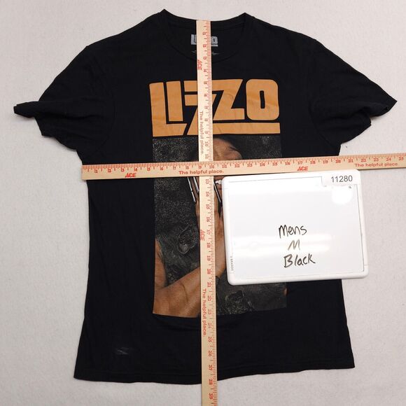 Lizzo Crew Neck Short Sleeve Graphic T Shirt Mens Size Medium M Black - Picture 5 of 9